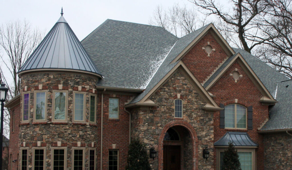 Tapered Panels Metal Roof-Mid-Florida Metal Roof Contractors of Jacksonville